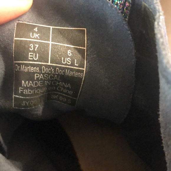 Dr Martens iridescent Pascal 8 eye hole combat - Picture 5 of 7